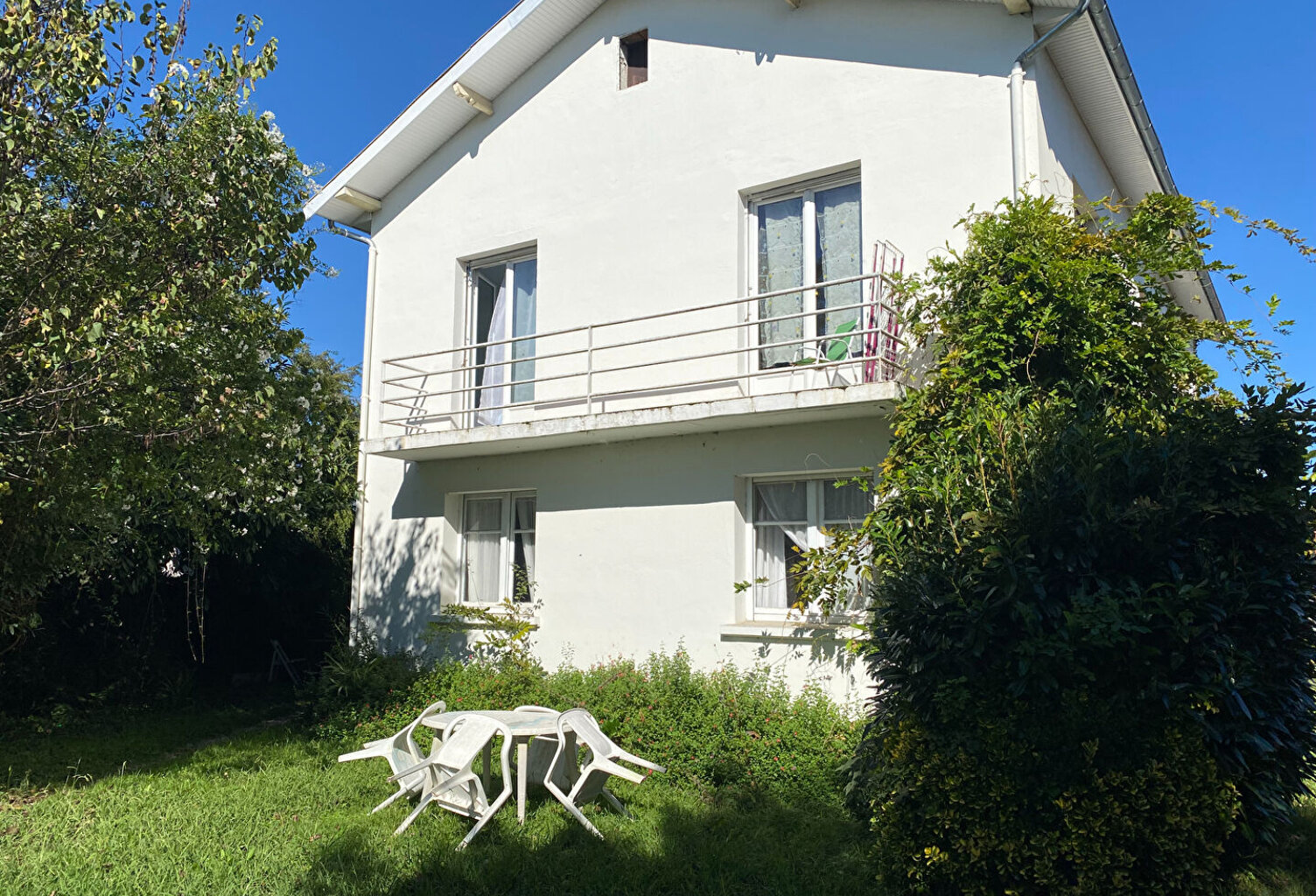 LONS 64140 : A VISITER  VASTE MAISON  DIVISIBLE — photo 1