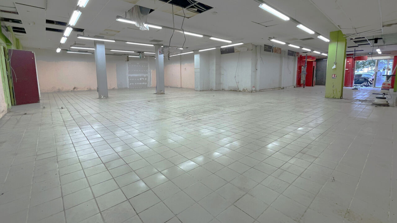 divers  pièces 290 m2 à vendre à Nice (06300)