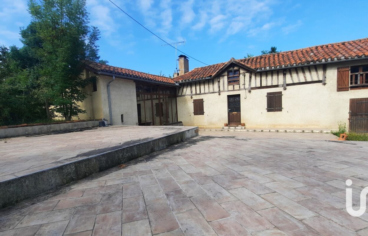 maison 9 pièces 140 m2 à vendre à Aire-sur-l'Adour (40800)