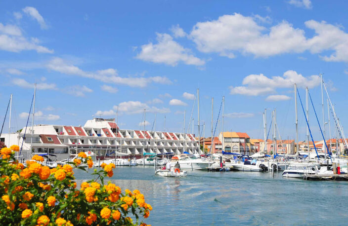 INVESTISSEMENT LMNP - STUDIO CARNON Aguylène sur le port — photo 2