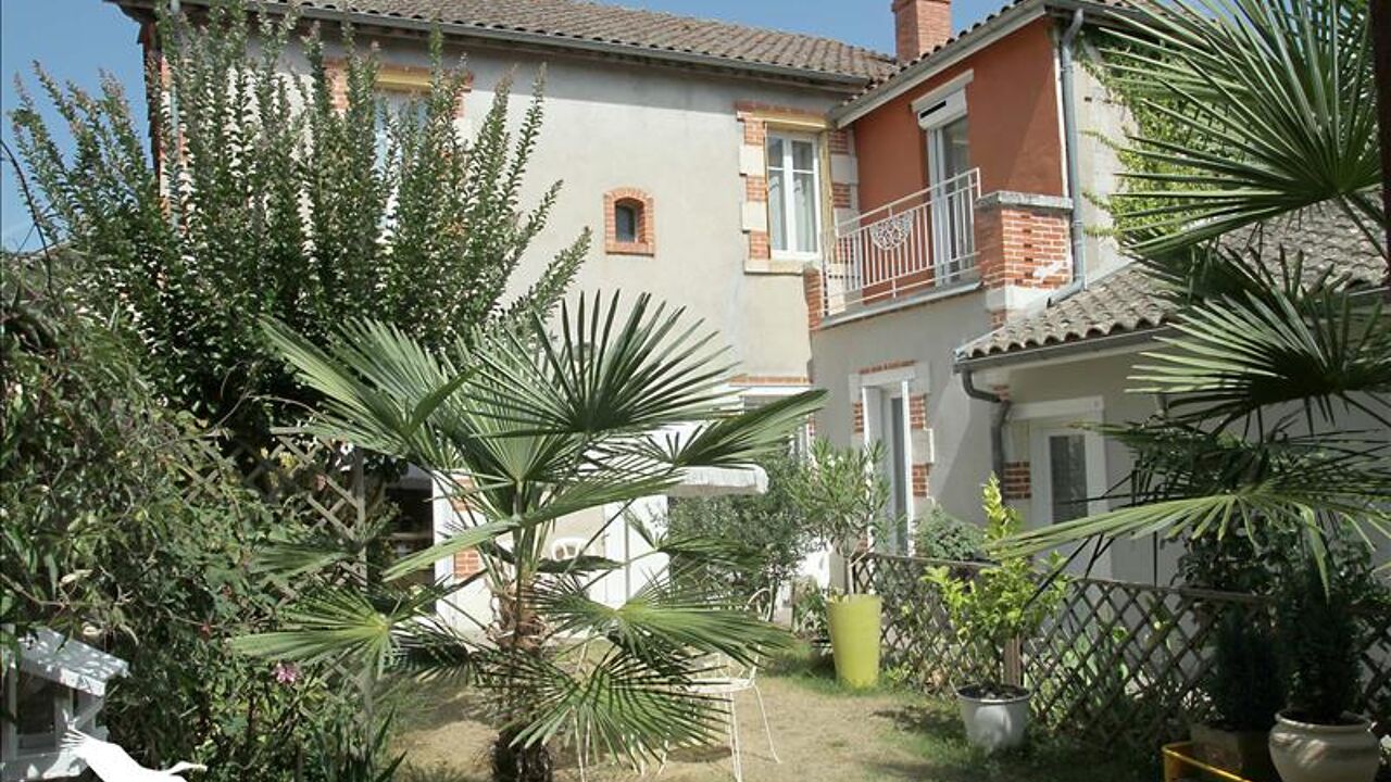 maison 6 pièces 158 m2 à vendre à Montpon-Ménestérol (24700)