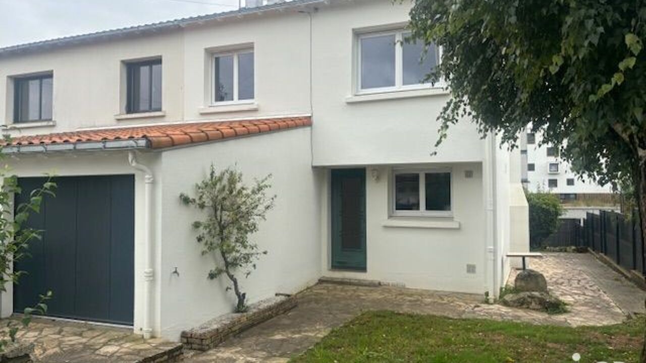 maison 5 pièces 115 m2 à vendre à Saint-Herblain (44800)