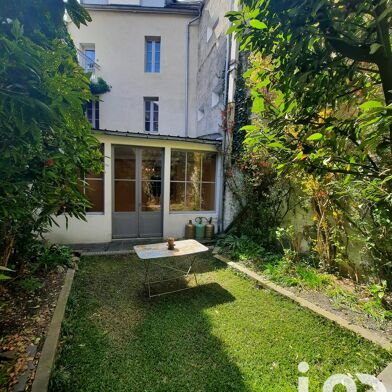 Maison 12 pièces 283 m²