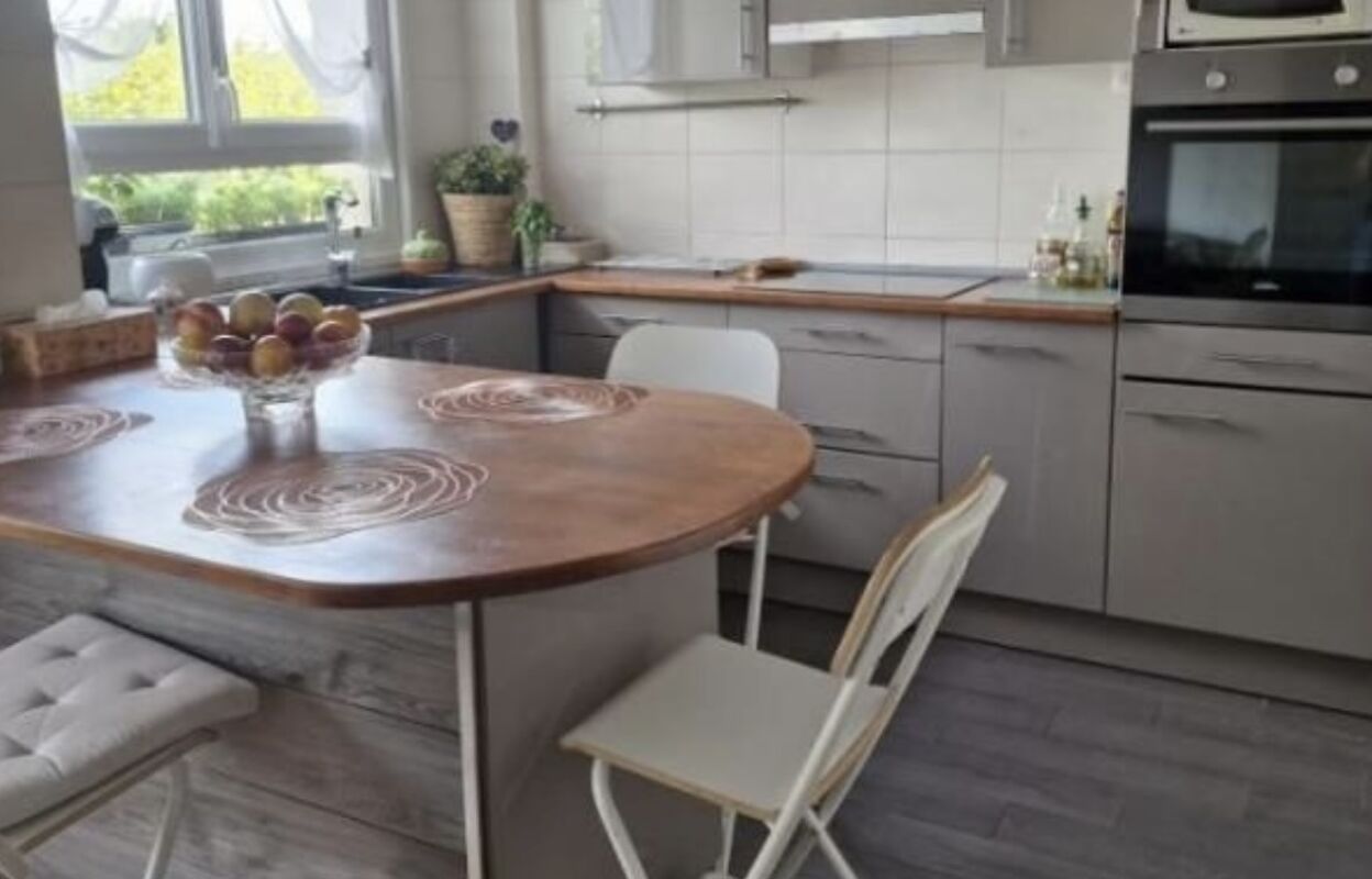 appartement 3 pièces 61 m2 à vendre à Noisy-le-Sec (93130)