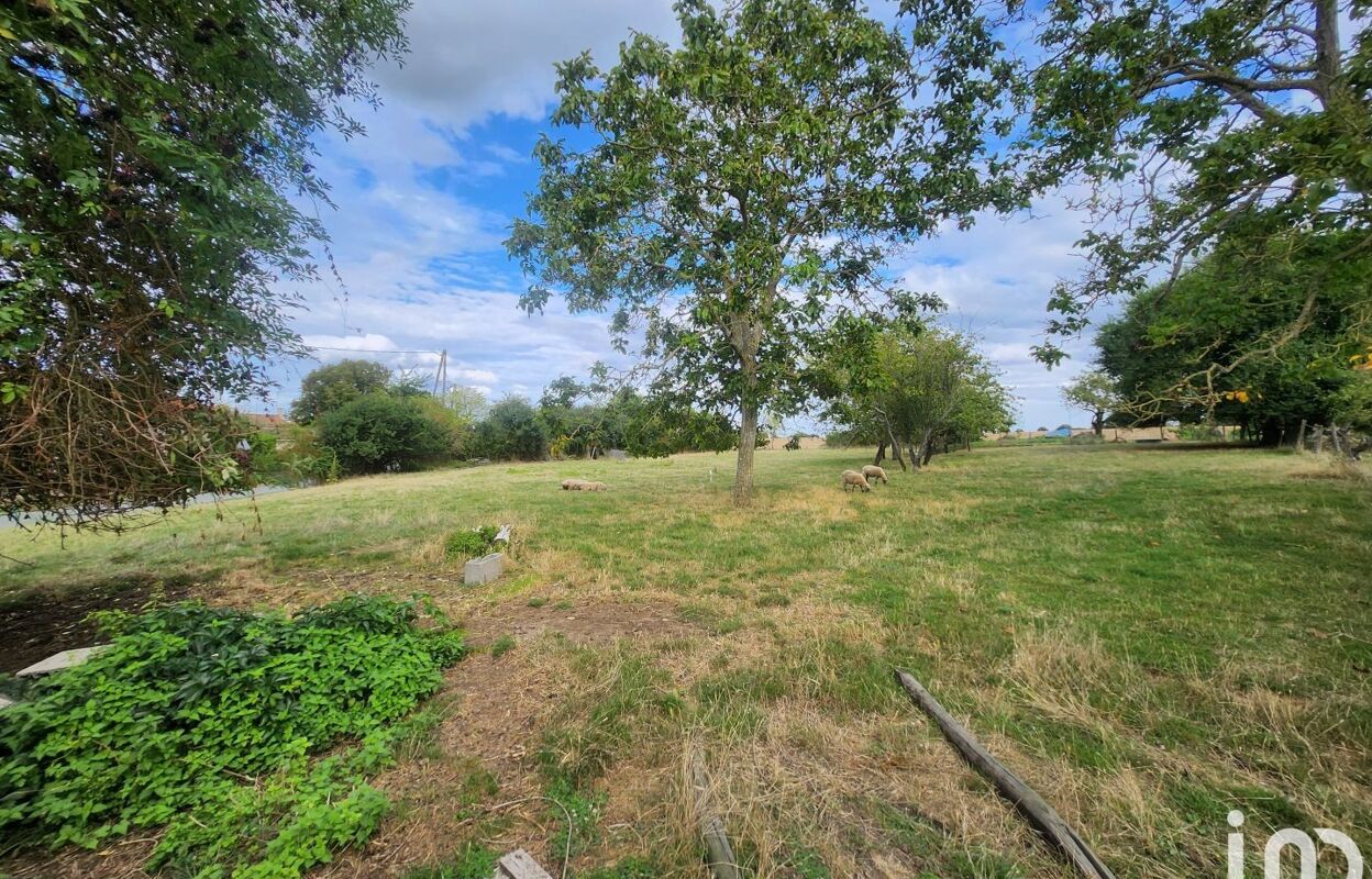 terrain  pièces 975 m2 à vendre à Val en Vignes (79290)