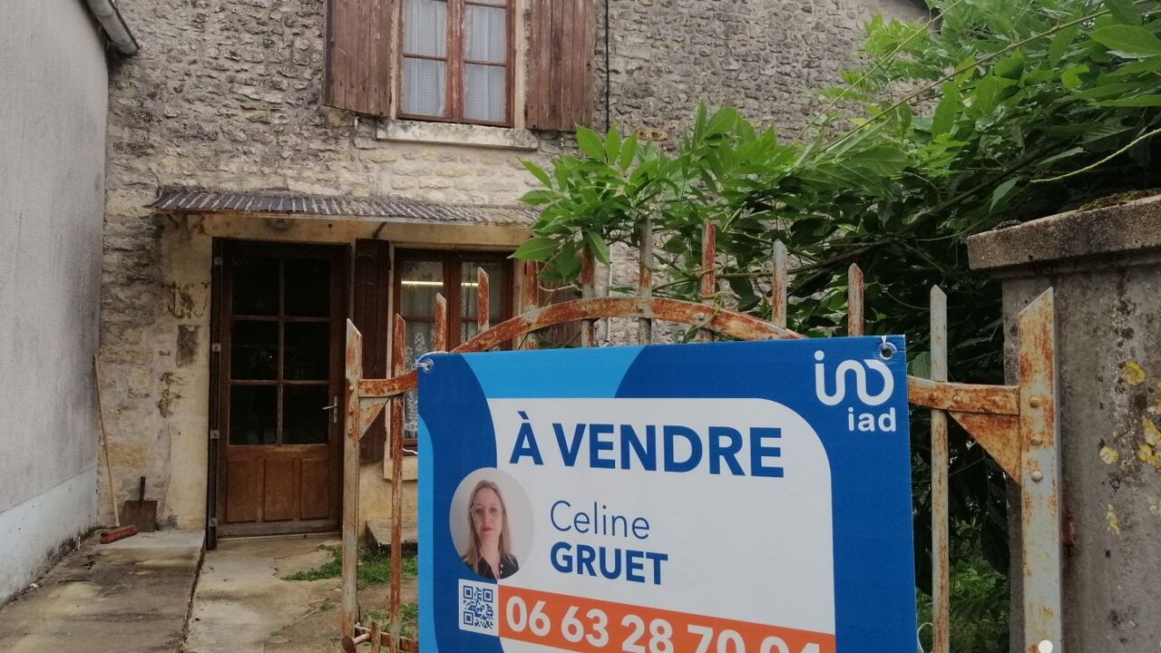 maison 3 pièces 114 m2 à vendre à Pamproux (79800)