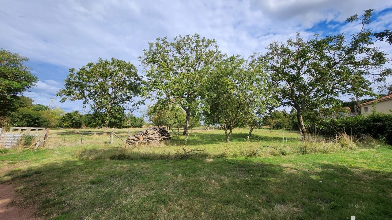 terrain  pièces 625 m2 à vendre à Val en Vignes (79290)