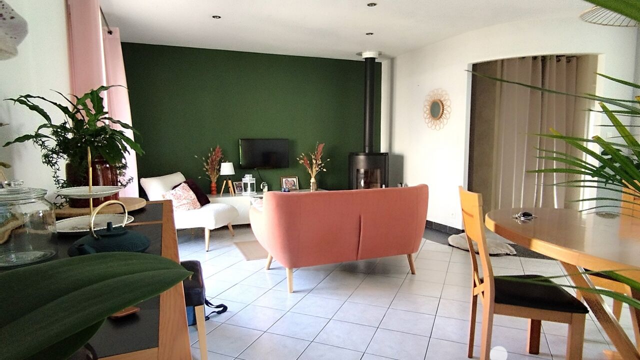 maison 5 pièces 94 m2 à vendre à Beaupréau (49600)