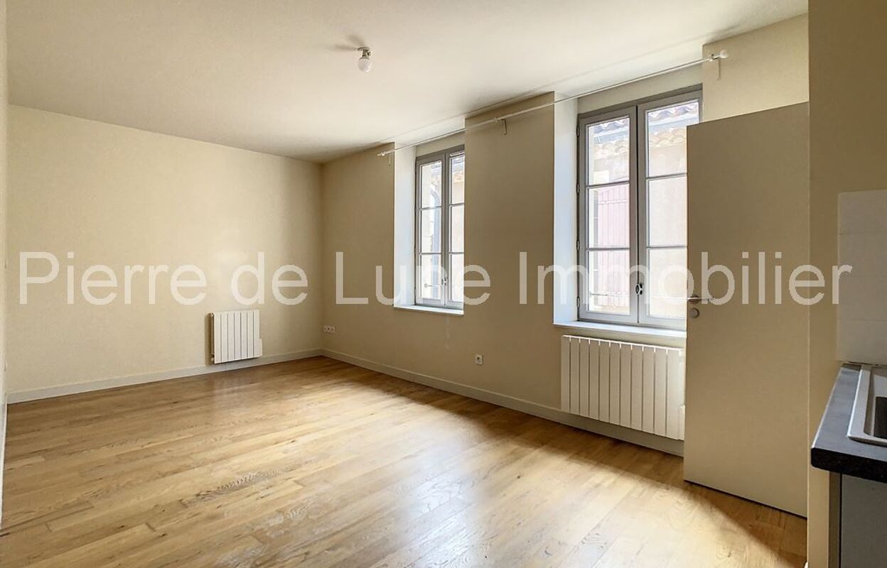 appartement 1 pièces 28 m2 à louer à Nîmes (30000)