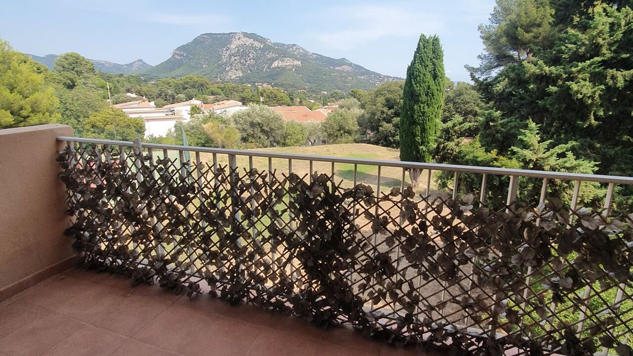 appartement 4 pièces 79 m2 à vendre à Toulon (83200)