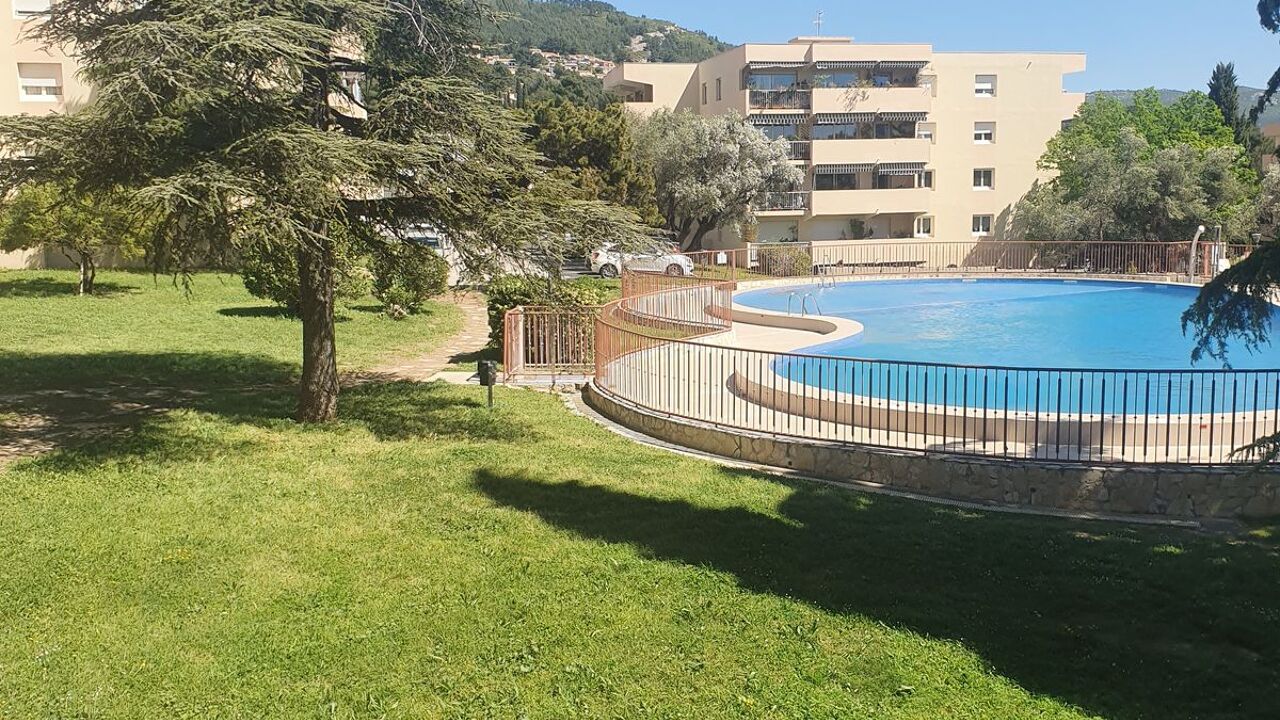 appartement 4 pièces 84 m2 à vendre à Toulon (83200)