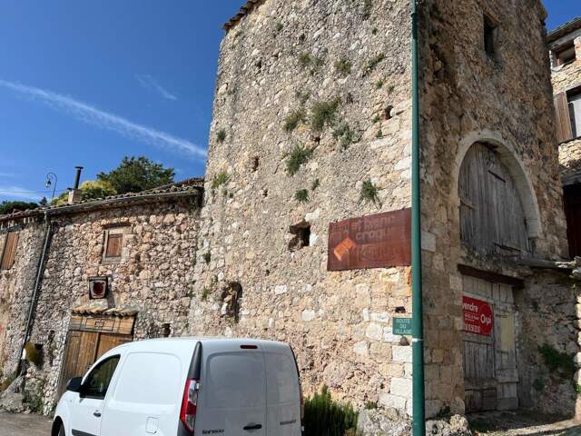 Maison À Vendre — photo du bien