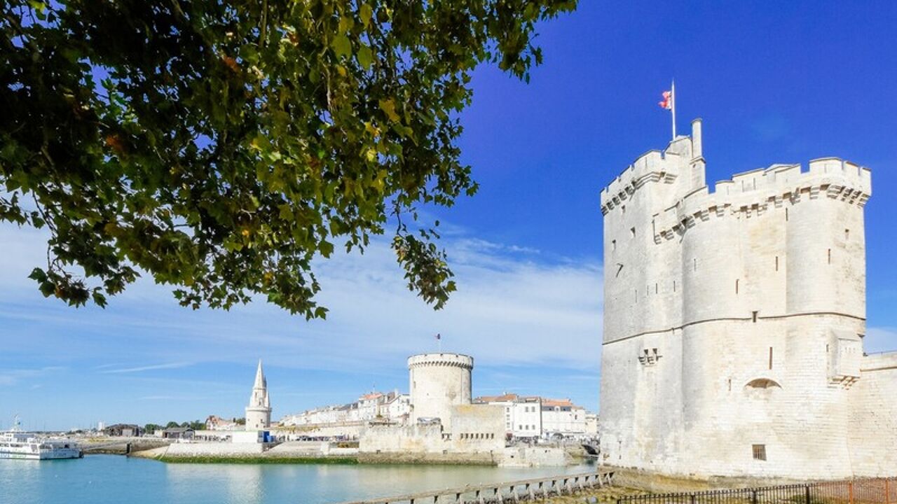 appartement 4 pièces 83 m2 à vendre à La Rochelle (17000)