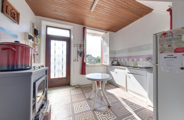 Maison ancienne de plain pied proche vailly sur aisne — photo 4