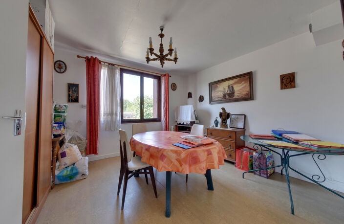 Maison ancienne de plain pied proche vailly sur aisne — photo 5