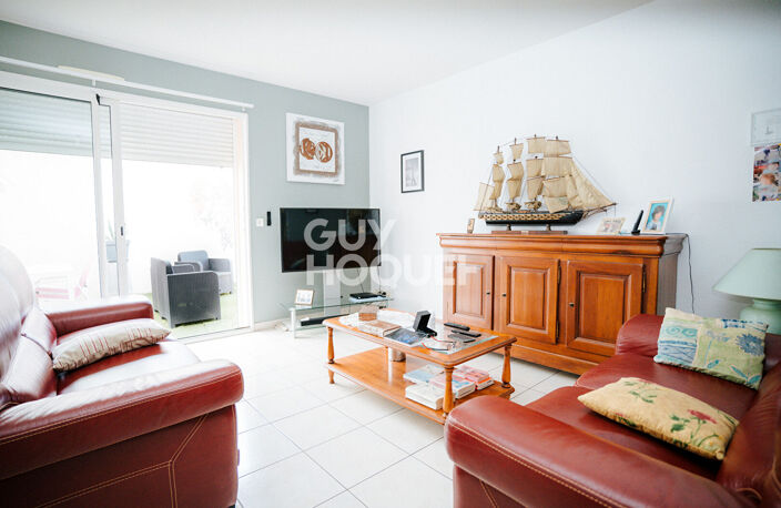 Maison sans vis à vis avec terrasse et garage - Bages — photo 3