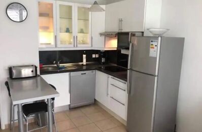 location appartement 885 € CC /mois à proximité de Marseille 2 (13002)