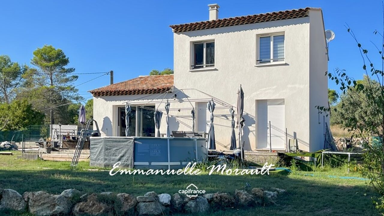 maison 6 pièces 121 m2 à vendre à Bagnols-en-Forêt (83600)