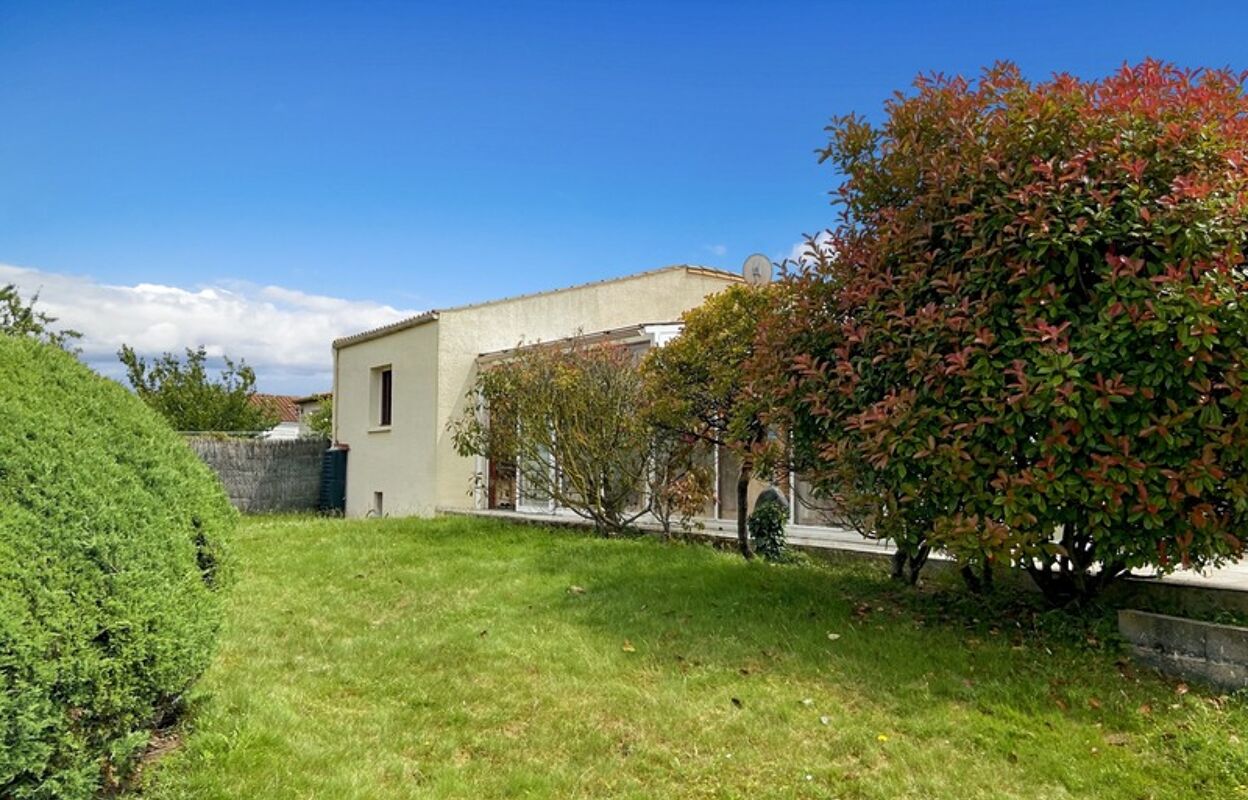 maison 5 pièces 140 m2 à vendre à Angoulins (17690)