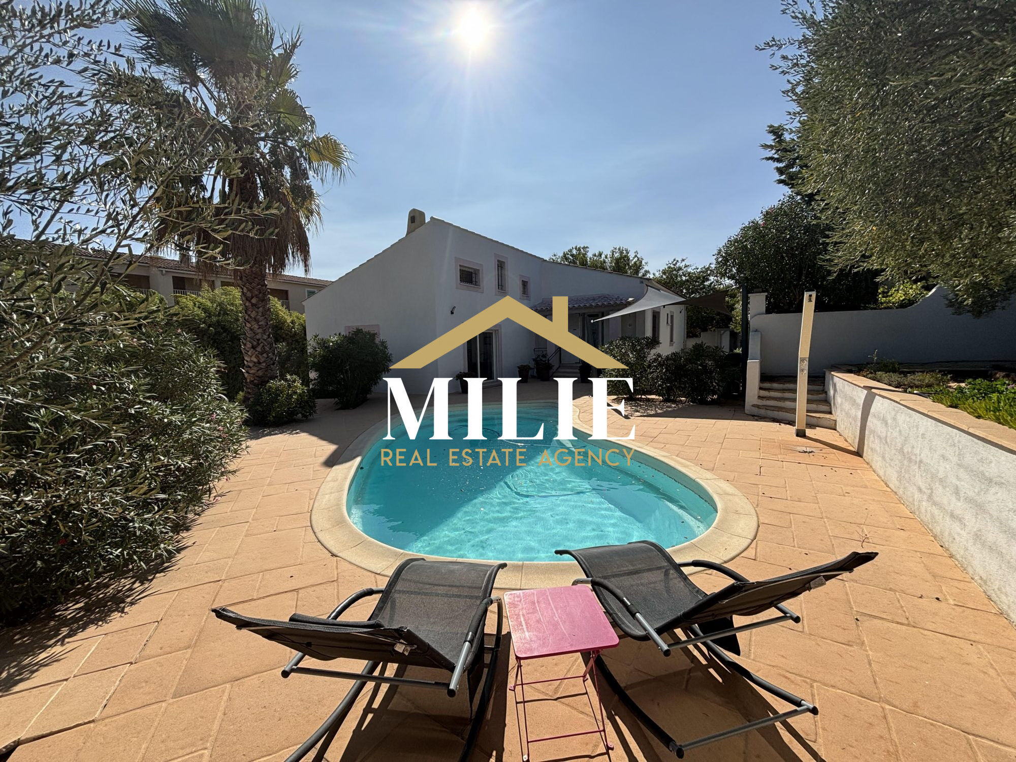 Villa / Maison 6 pièces  à vendre Bandol 83150