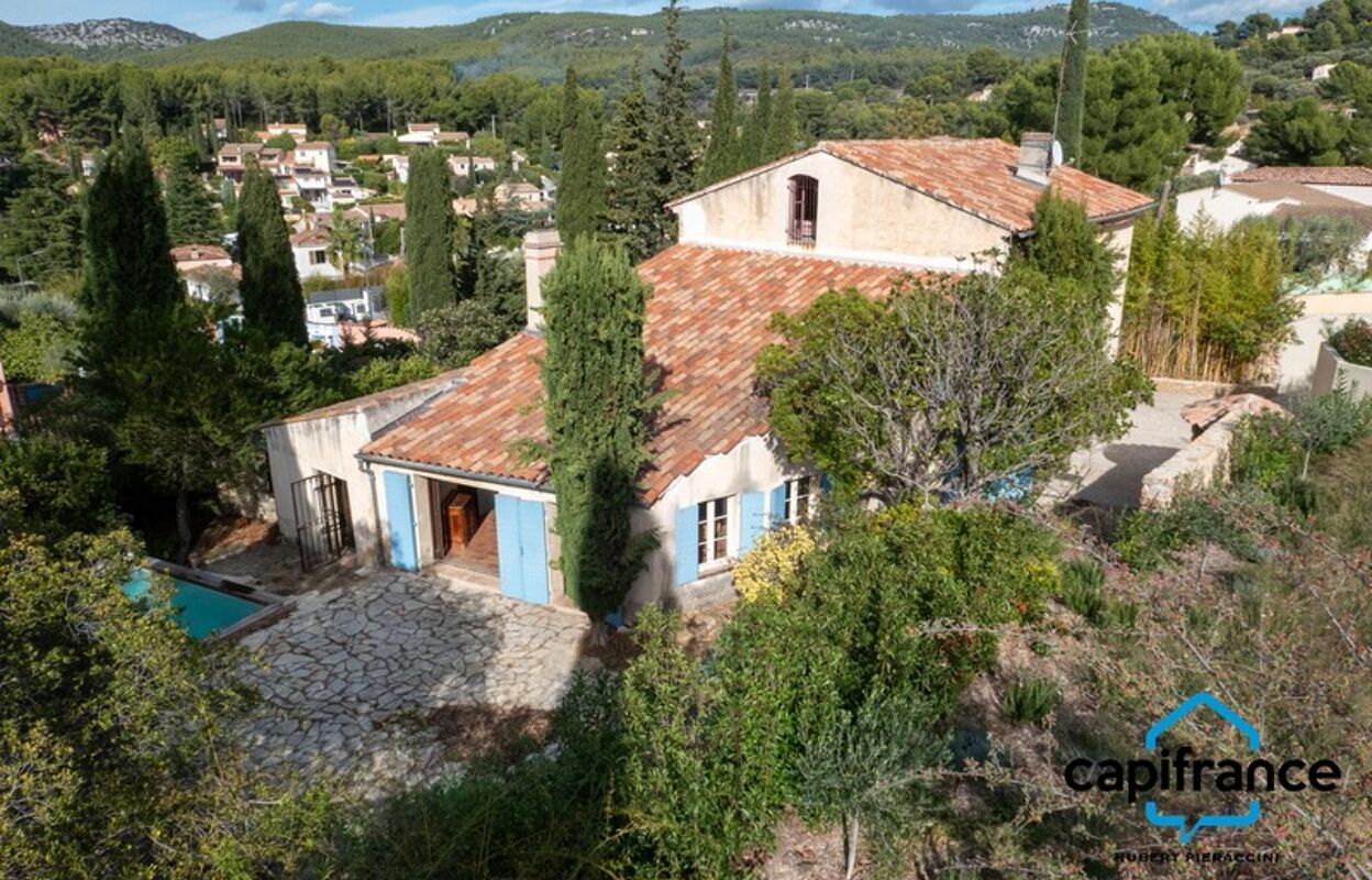 maison 12 pièces 290 m2 à vendre à Sanary-sur-Mer (83110)