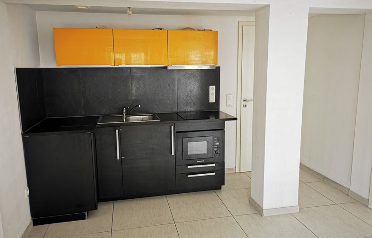 appartement 2 pièces 30 m2 à vendre à Strasbourg (67000)