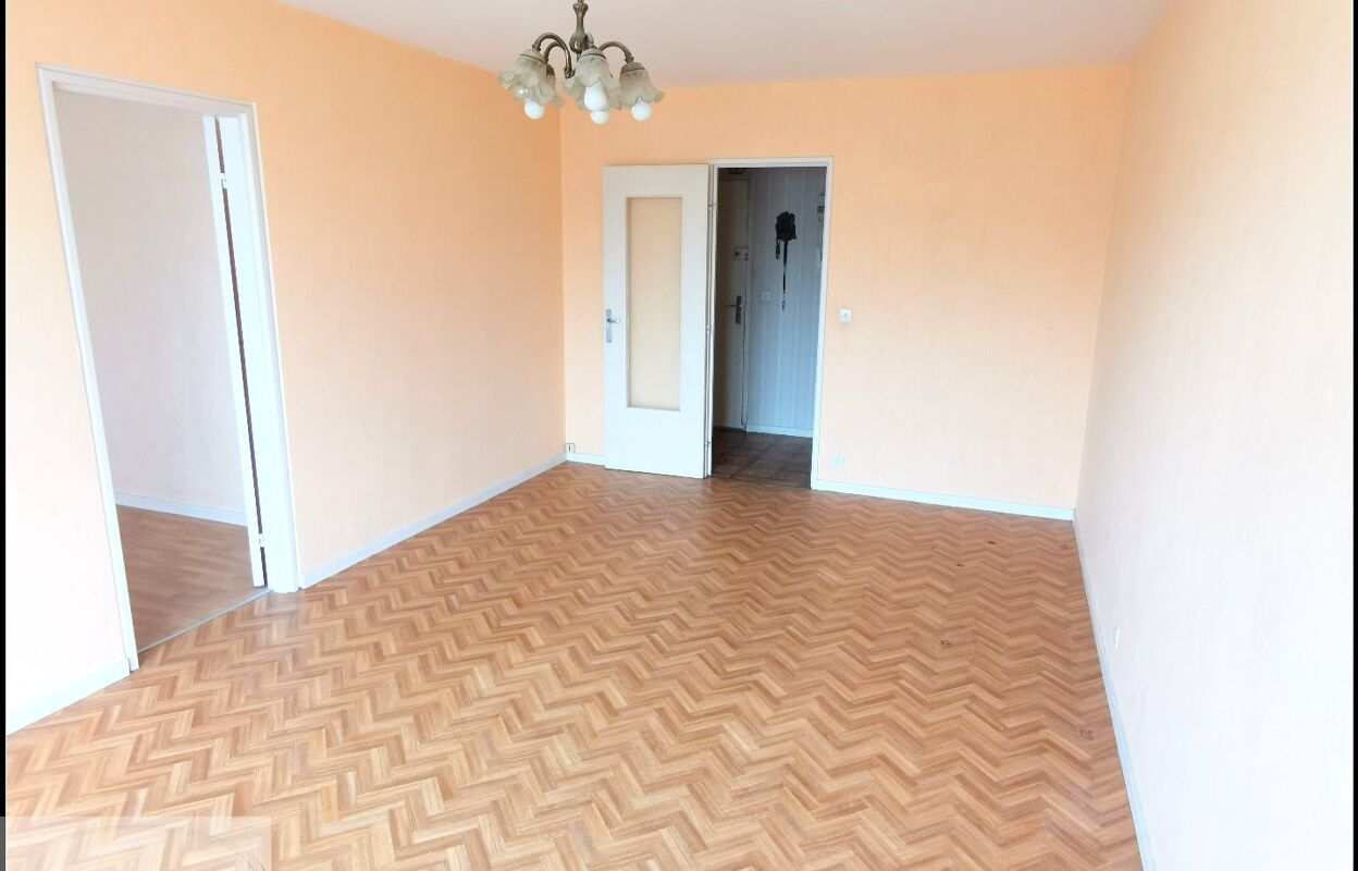 appartement 2 pièces 56 m2 à vendre à Reims (51100)