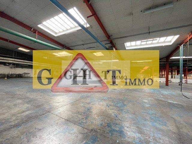 MORANGIS A LOUER ENTREPOT 5920M2 — photo du bien