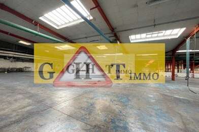 Local industriel  81600 €