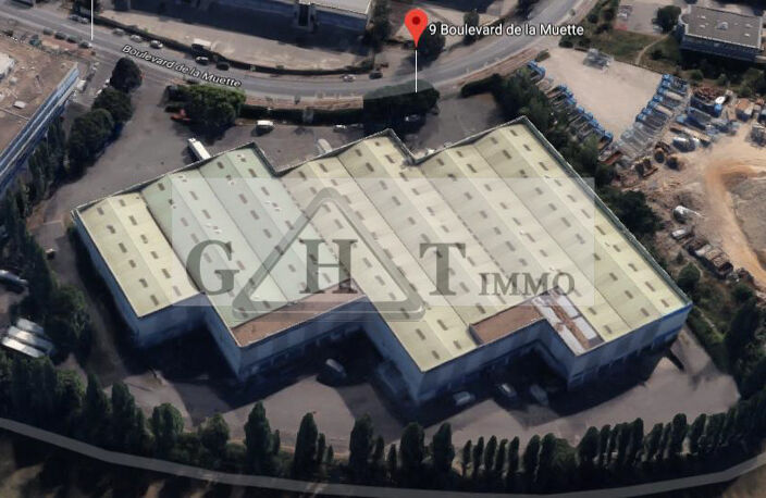 Local d'activité de 750 m² à louer à GARGES LES GONESSE — photo 4
