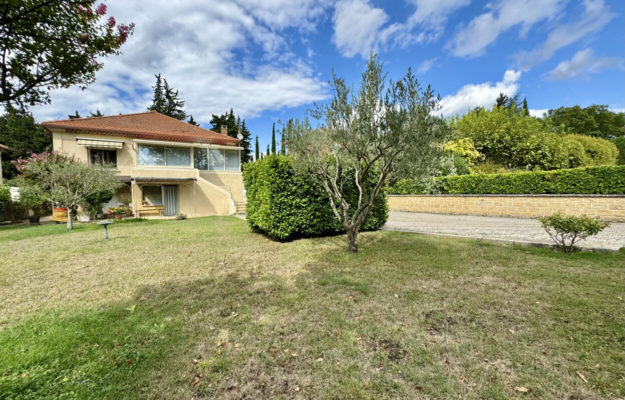 maison 5 pièces 139 m2 à Violès (84150)