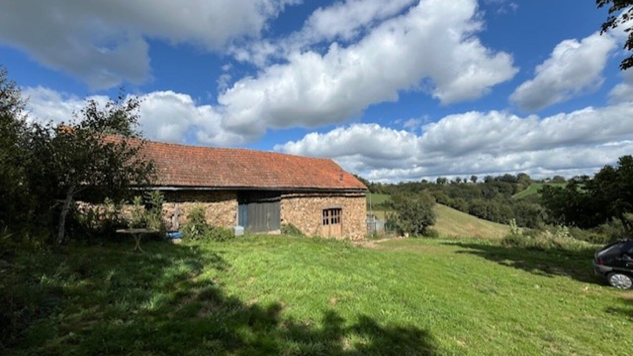 divers  pièces 100 m2 à vendre à Rullac-Saint-Cirq (12120)