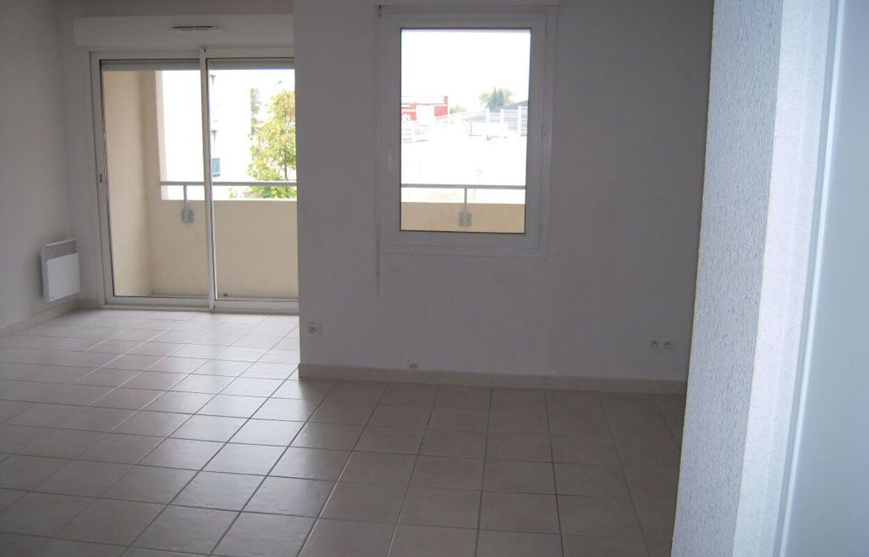 appartement 2 pièces 40 m2 à louer à Nîmes (30900)