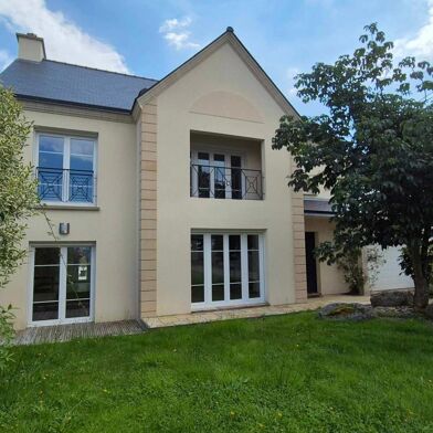 Maison 5 pièces 194 m²