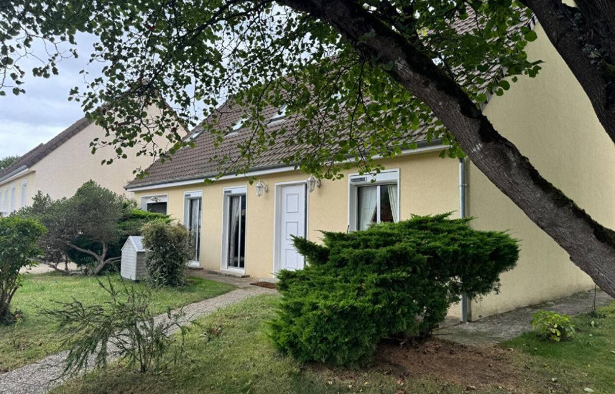 maison 7 pièces 134 m2 à vendre à Parcé-sur-Sarthe (72300)