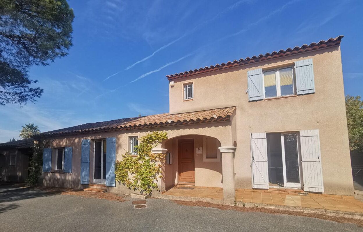 maison 7 pièces 137 m2 à vendre à Le Muy (83490)