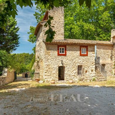 Maison 15 pièces 2400000 €