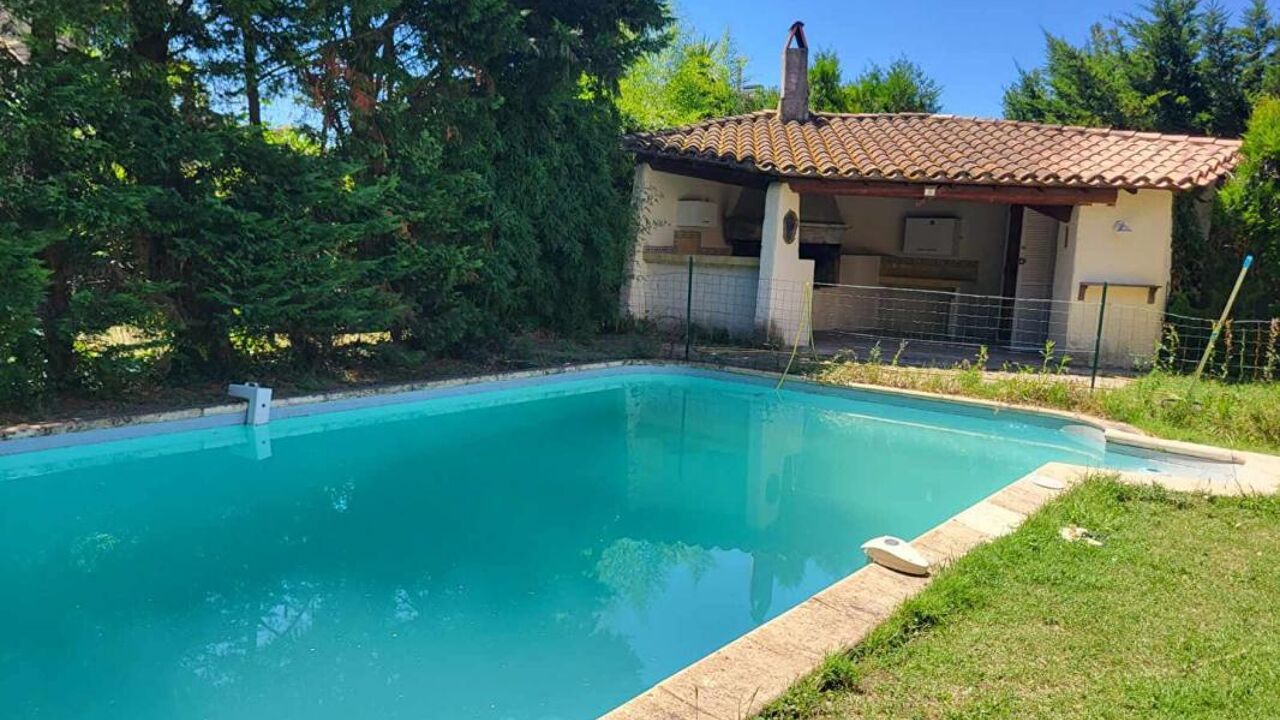 maison 10 pièces 206 m2 à vendre à Arles (13200)