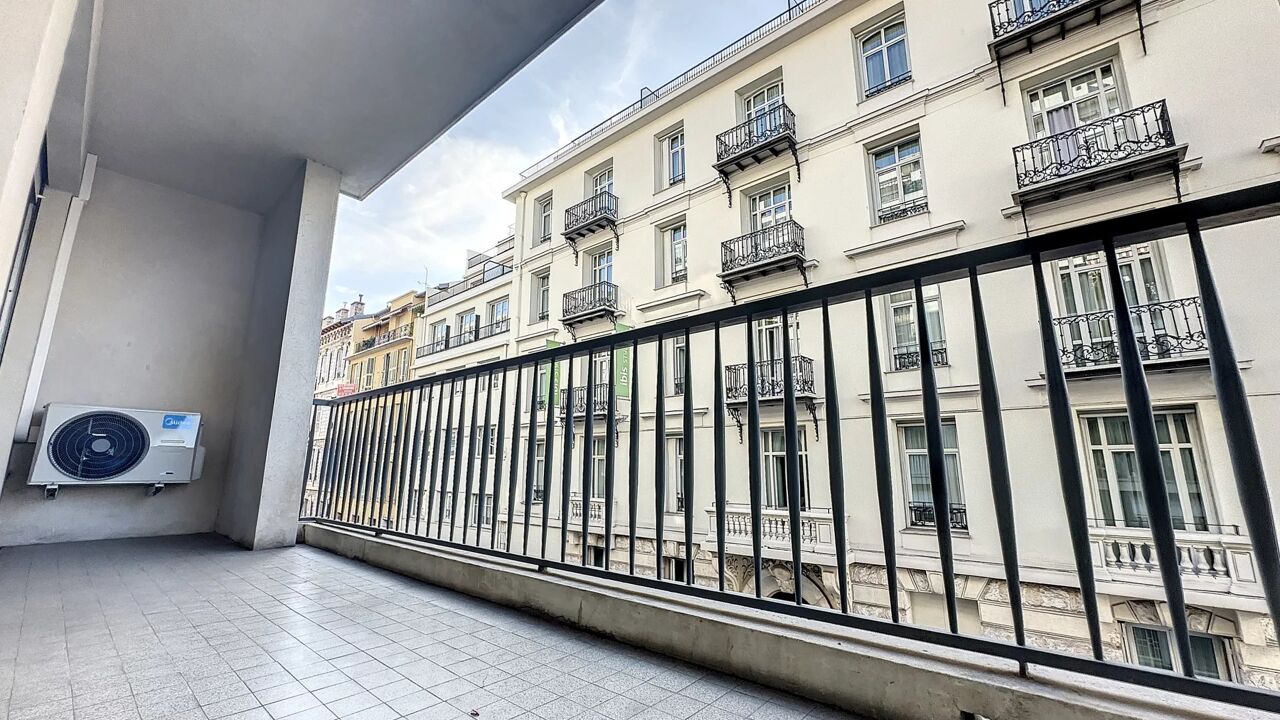 appartement 3 pièces 52 m2 à vendre à Nice (06000)