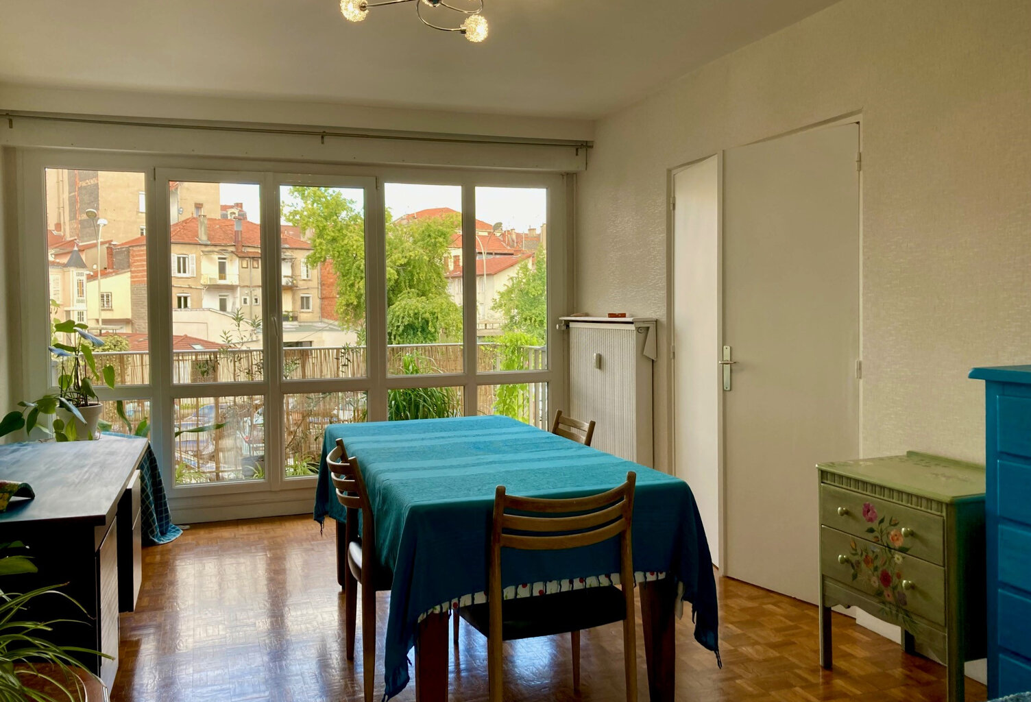 EXCLUSIVITE, ROANNE, — photo 1