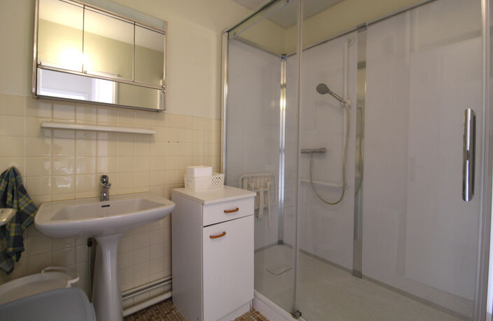 EXCLUSIVITE, ROANNE, — photo 4