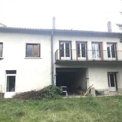 Maison 8 pièces 184 m²