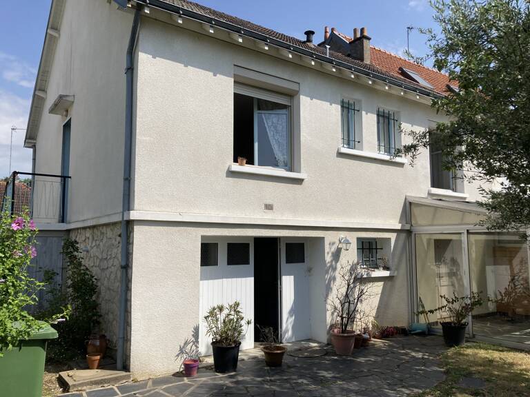Pavillon sur sous-sol  — photo 1