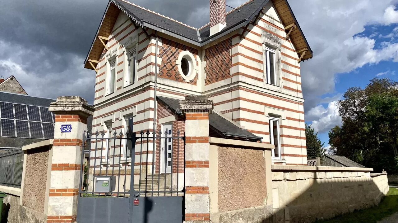 maison 5 pièces 103 m2 à vendre à La Chartre-sur-le-Loir (72340)