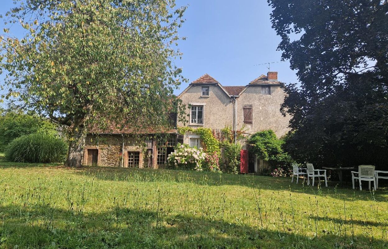 maison 7 pièces 232 m2 à vendre à Lubersac (19210)