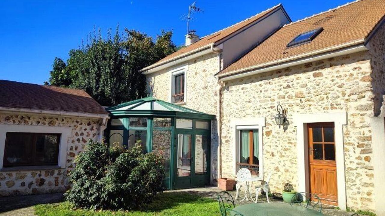 maison 5 pièces 130 m2 à vendre à Lisses (91090)