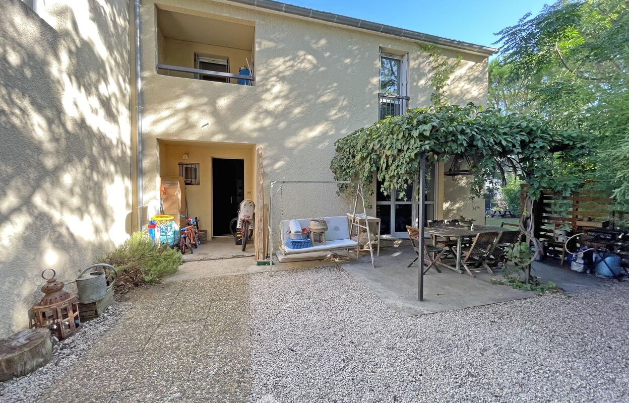 maison 4 pièces 84 m2 à vendre à Avignon (84000)