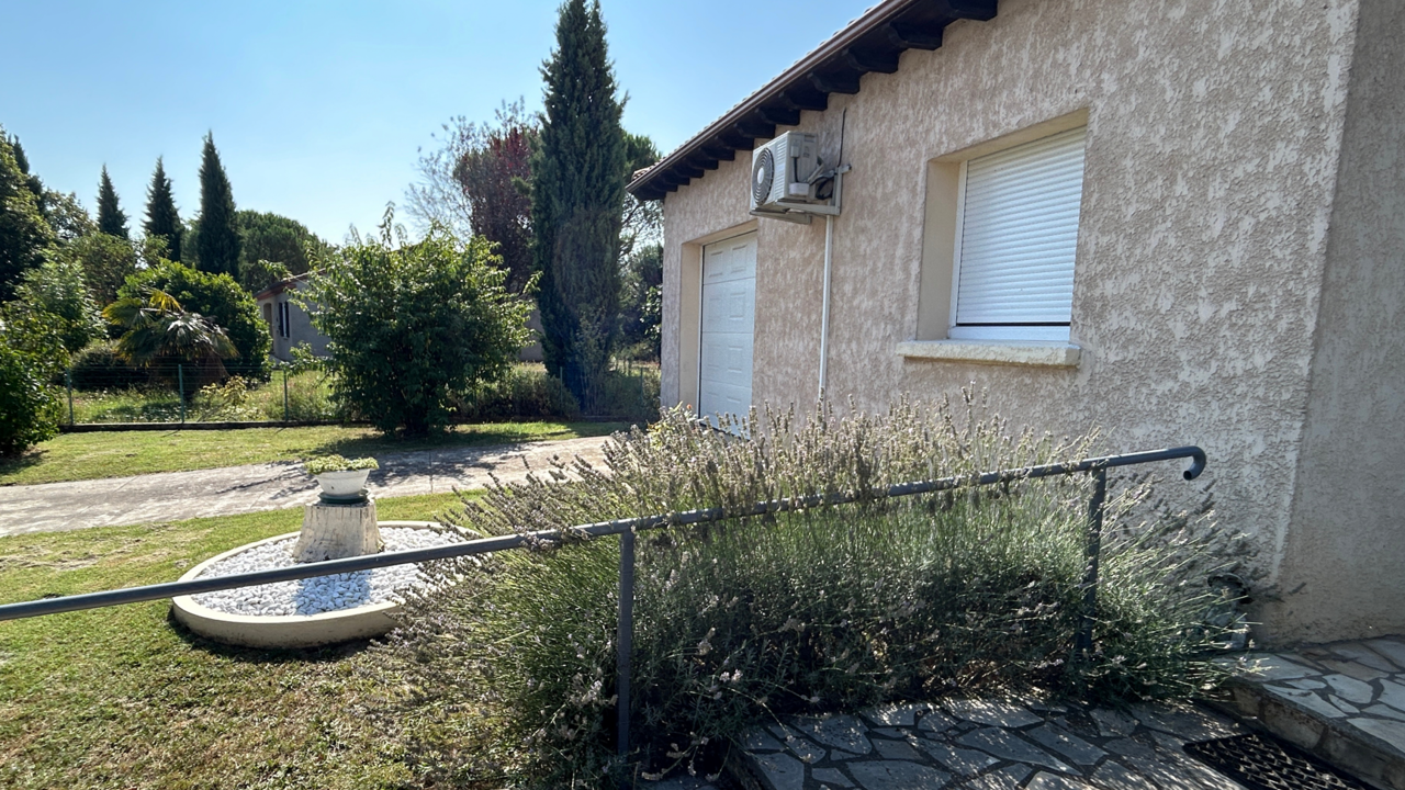 maison 4 pièces 104 m2 à vendre à Valderiès (81350)