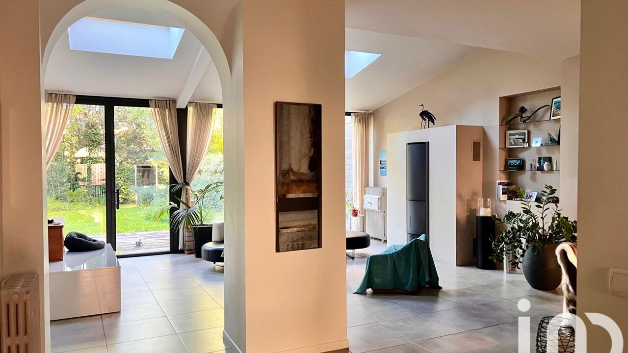 maison 10 pièces 369 m2 à vendre à Clermont-l'Hérault (34800)