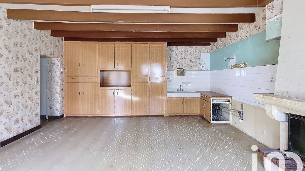 maison 12 pièces 274 m2 à vendre à Courbillac (16200)